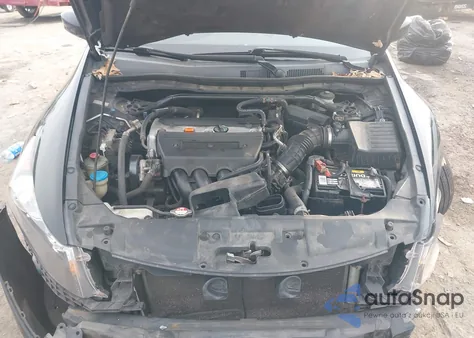 2009 Honda Accord 2.4 Ex-L from USA, damaged, VIN 1HGCP26899A172201